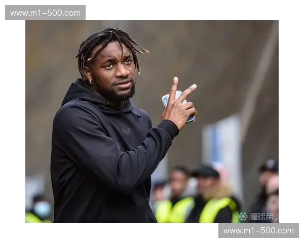 圣马克西曼替补献两助攻 朗斯新援渐成争冠最后拼图 圣马克西曼替补献两助攻 朗斯新援渐成争冠最后拼图